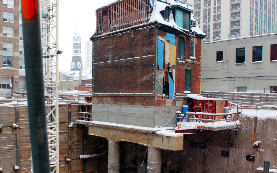 Irwin House: Floating in mid-air
