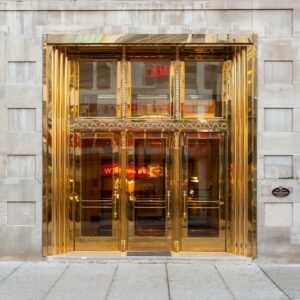 door_head_on-600x600