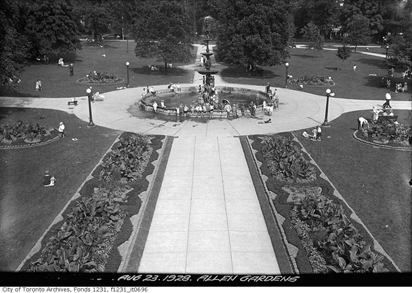 Friends of Allan Garden’s Tulip Festival Offers a Chance to Embed the City with Colour for the Spring