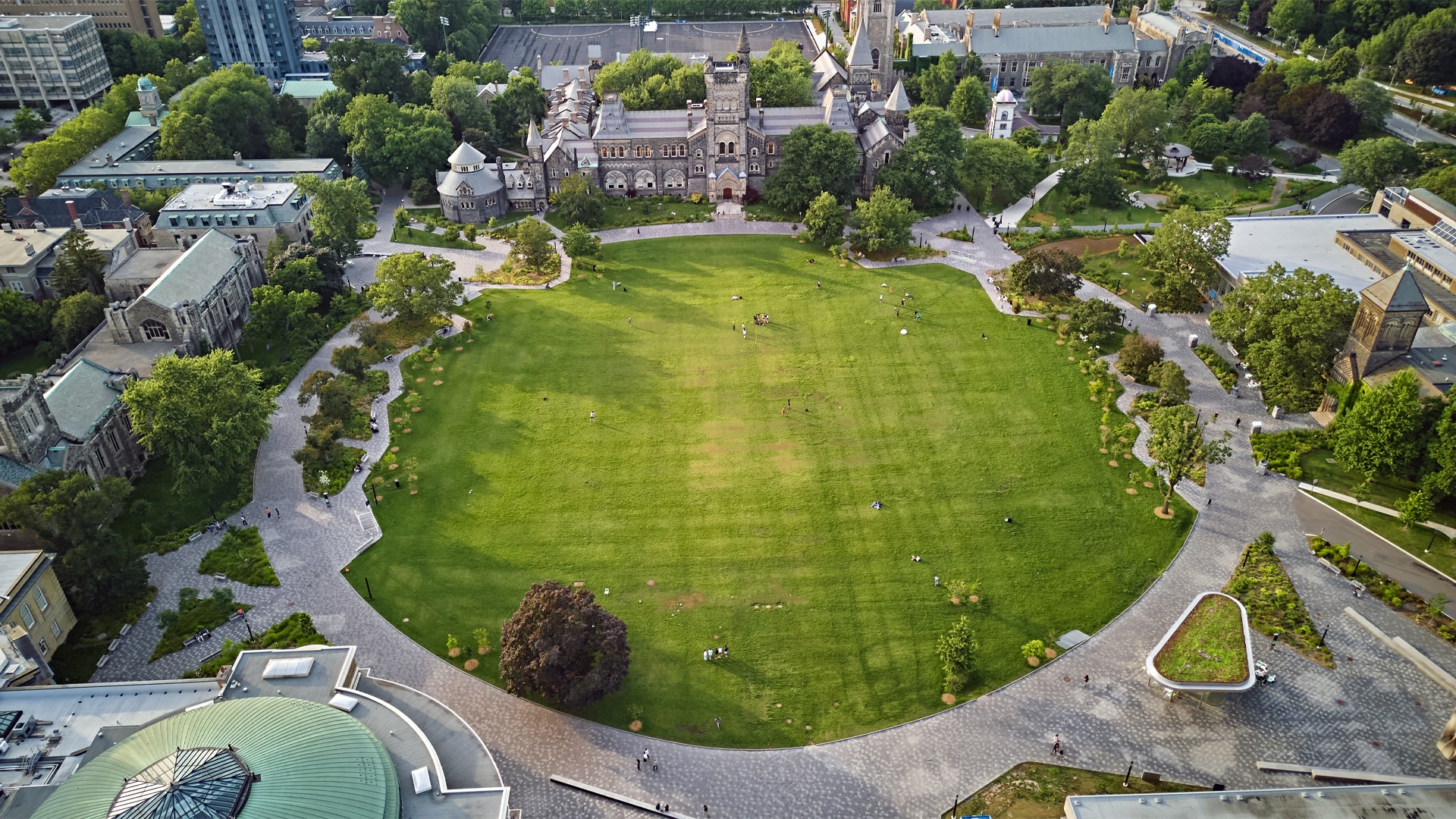 A drone photograph of King's College Circle at the University of Toronto St. George Campus.
