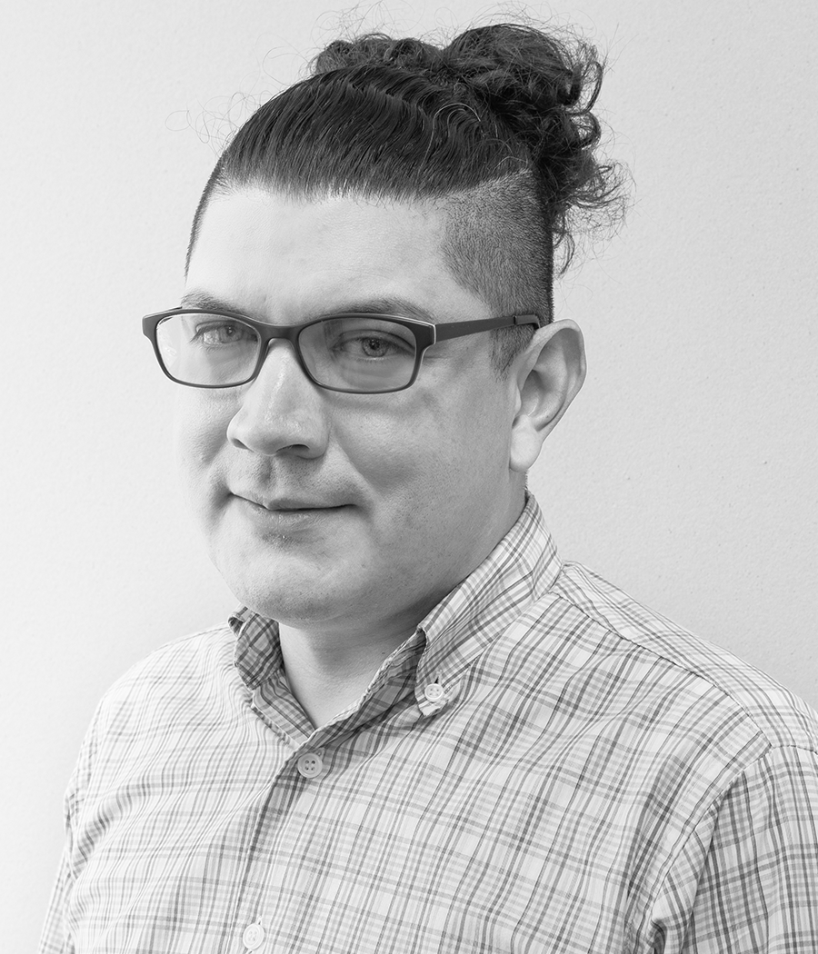 Headshot of Tupac Espinoza.