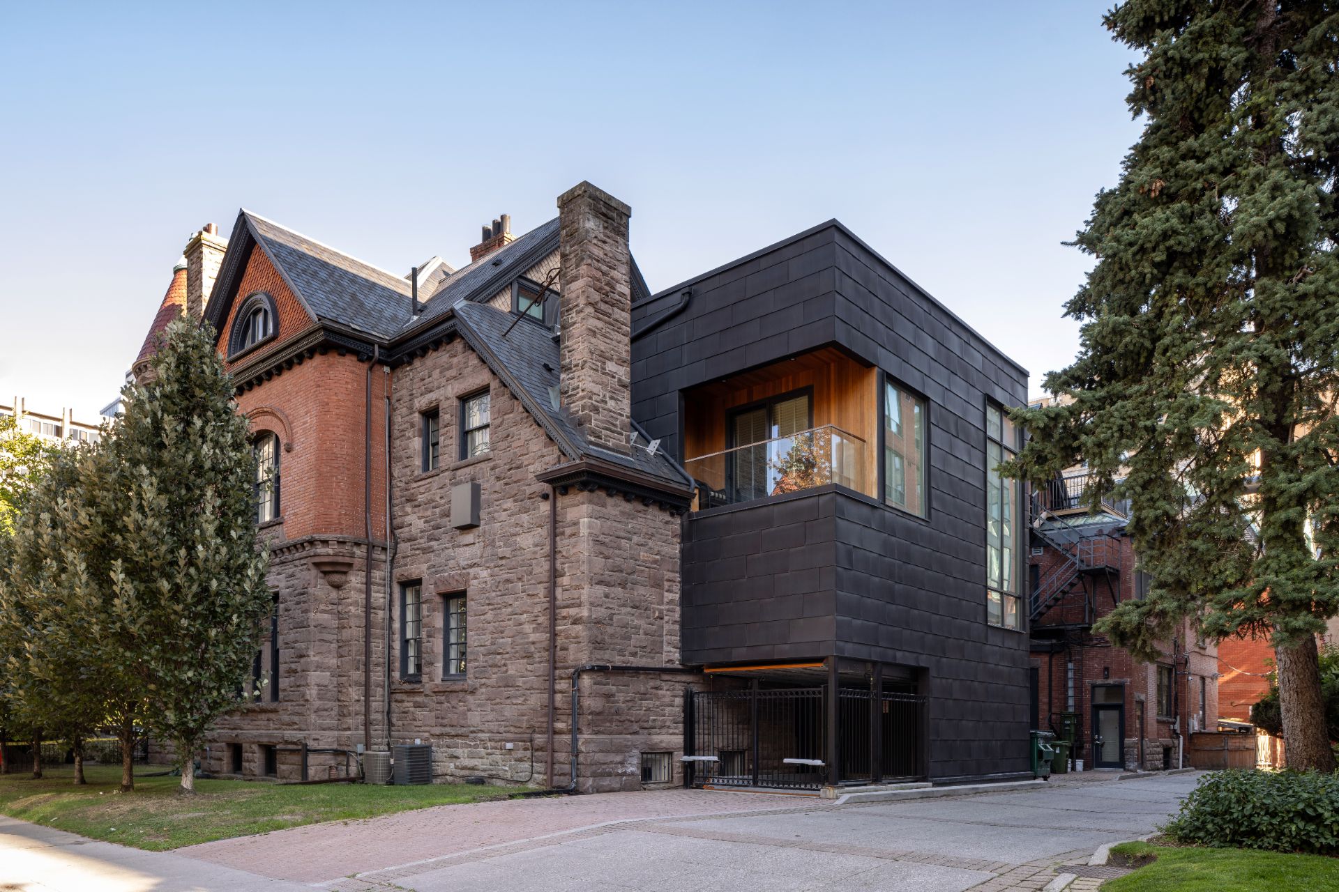 Prince Arthur Residence